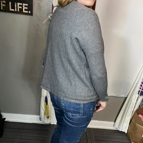 Ann Taylor gray merino wool textured cardigan sweater. Size medium - Picture 2 of 10